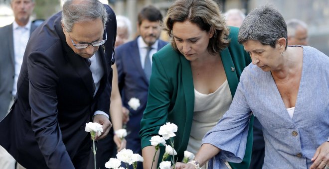 Víctimas divididas en la conmemoración de los atentados del 17A