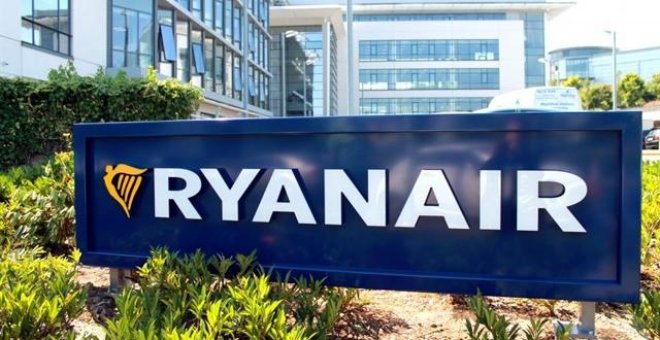 Ryanair inicia un ERE para 512 empleados tras el cierre de las bases de Las Palmas, Tenerife, Girona y Lanzarote