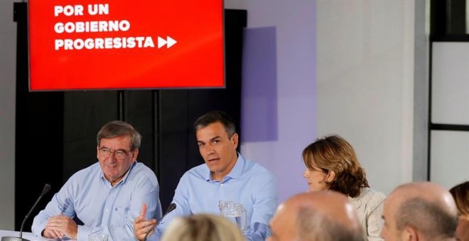 El PSOE se olvida de su plan de exhumaciones en su programa de gobierno progresista