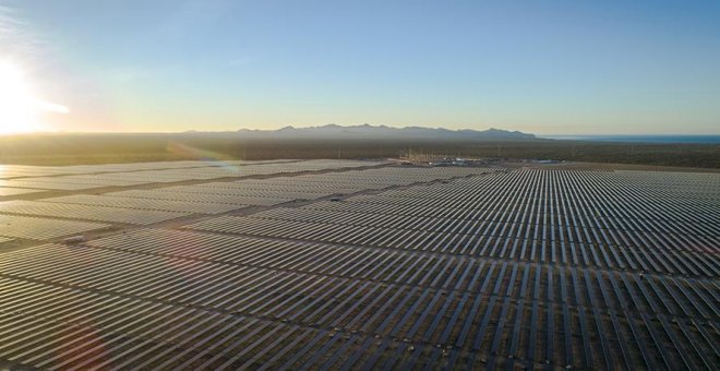 Acciona compra una veintena de proyectos fotovoltaicos en EEUU