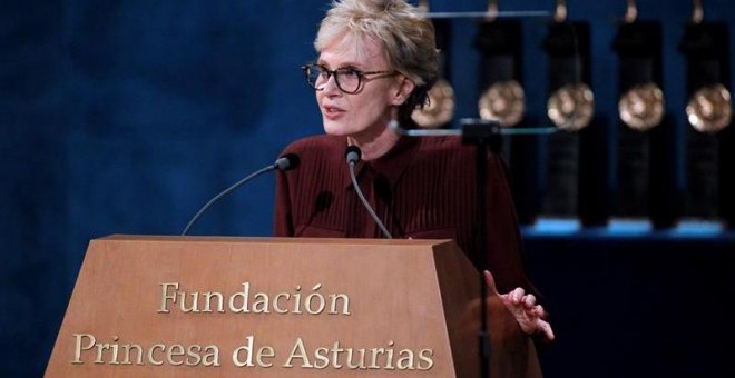 La escritora estadounidense Siri Hustvedt pide a las mujeres que no se callen contra el abuso machista