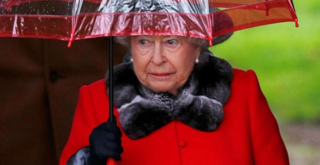 La reina Isabel II no volverá a comprar prendas de piel animal