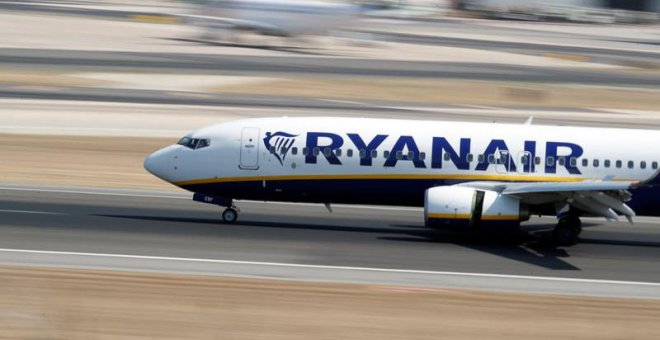 Ryanair suma conflictos mientras ultima 432 despidos y el cierre de cuatro bases en España