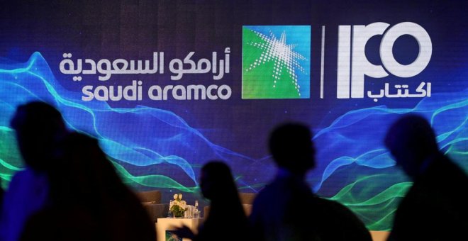 La petrolea Aramco recaudará 23.065 millones en su salida Bolsa, la mayor de la historia