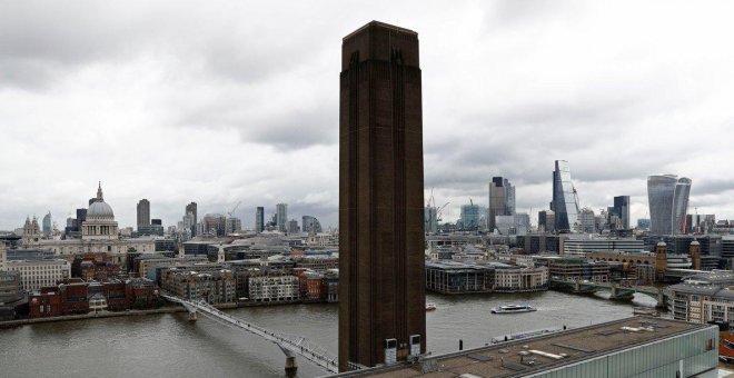 El joven que arrojó a un niño desde la Tate Modern se declara culpable: "Quería salir en las noticias"