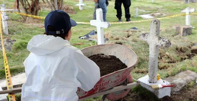 Los falsos positivos reviven en Colombia tras descubrir una fosa con 50 cadáveres