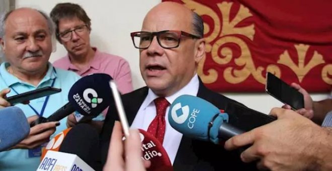 Coalición Canaria se abstendrá en la investidura de Sánchez