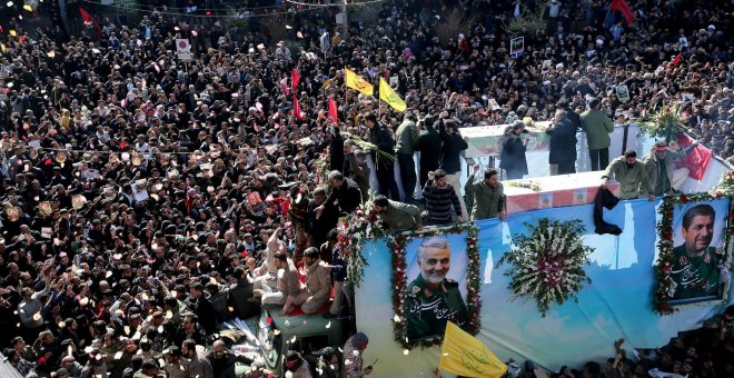 Más de 50 muertos y 200 heridos en una estampida durante el funeral del general iraní Qasam Soleimani