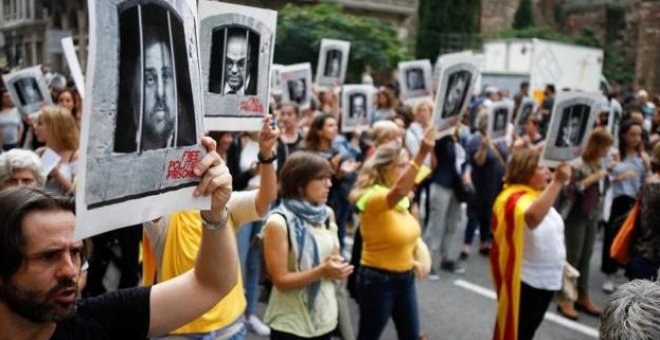 Condenado a seis meses de cárcel por agredir a una mujer y su hija cuando regresaban de una manifestación independentista