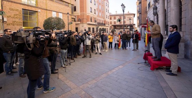 Vox fracasa en Teruel: reúne sólo a medio centenar de personas