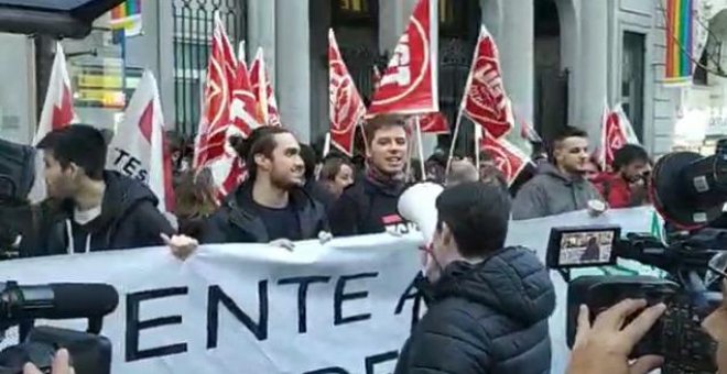 Concentración de estudiantes en Madrid contra la censura parental de VOX