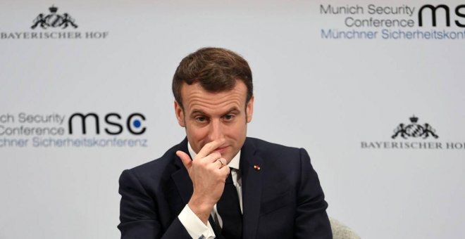 El Parlamento francés debate la reforma de las pensiones en plena crisis interna del macronismo