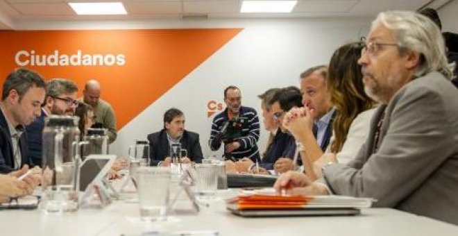 Puigdemont, Comín i Ponsatí denuncien a l'Eurocambra l'escàndol Betancor