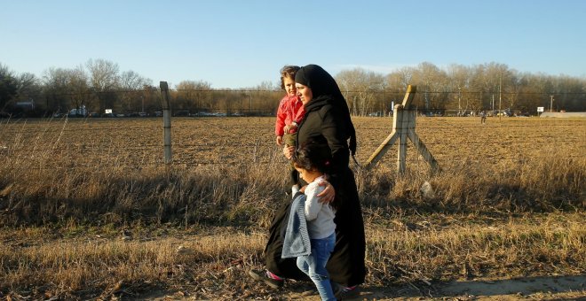 Turquía abre la frontera para que los refugiados sirios entren en Europa