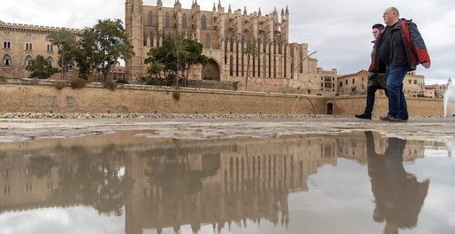 El fin de semana llega con una caída general de las temperaturas y lluvias en el norte