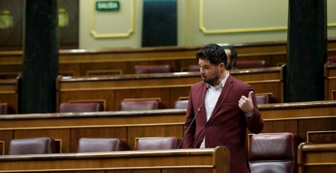 Rufián: "No tiene ningún sentido ir a cortarse el pelo a la peluquería antes que ver a tu madre"