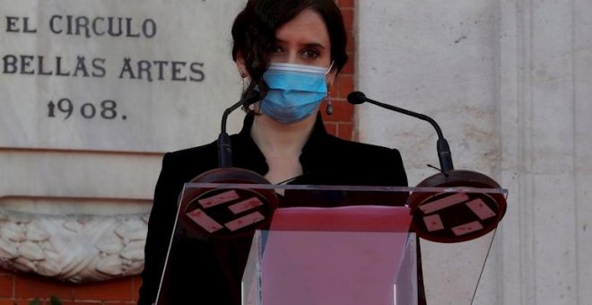 Ayuso admite que solicitó el cambio de fase tras reunirse con empresarios y que la directora de salud "no quería"