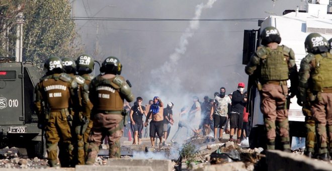 Los barrios más pobres de Chile acusan al gobierno de desprotección ante la pandemia: "Estamos pasando hambre"