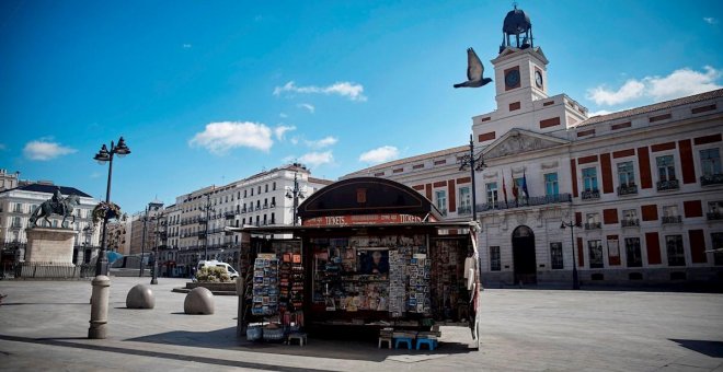 Más de la mitad de la población está desde este lunes en fase tres; Madrid, Barcelona y Castilla y León pasan a la dos