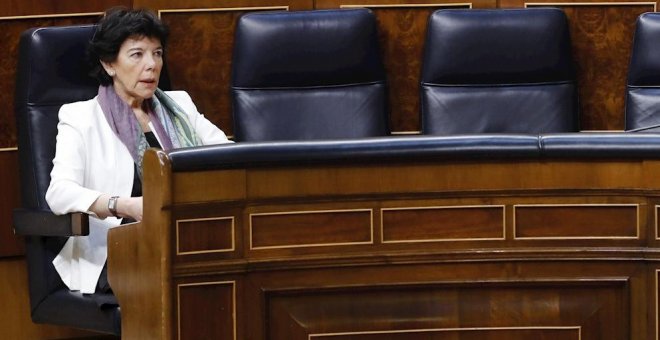 El Gobierno ha aprobado hoy el real decreto para incrementar las becas en un 22%; afectará a más de 600.000 estudiantes