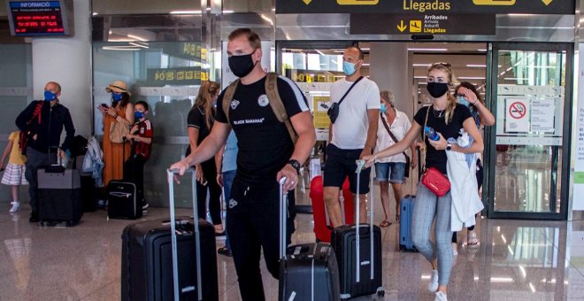 El turoperador TUI cancela sus viajes organizados a España, salvo Canarias