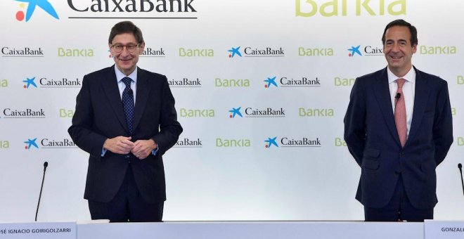 Caixabank y Bankia cifran en 2.200 millones los costes para su reestructuración