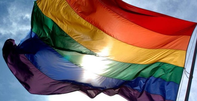 Conmoción en la ciudad francesa de Lille por el suicidio de una alumna transexual tras ser expulsada del instituto