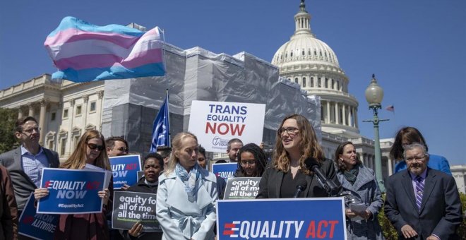 Sarah McBride, primera mujer trans en ganar un escaño en un Senado estatal de EEUU
