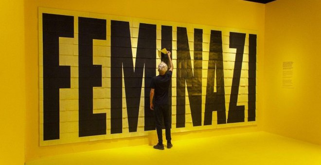'Feminista tenías que ser': las cifras del machismo convertidas en arte