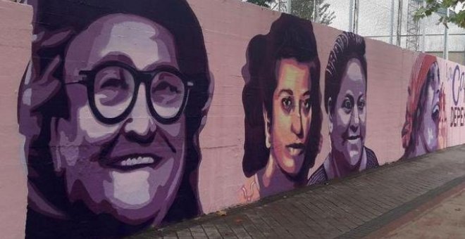 Almeida niega que retirar el mural de Ciudad Lineal "ataque al feminismo" y ve "tan democrático" ponerlo como quitarlo
