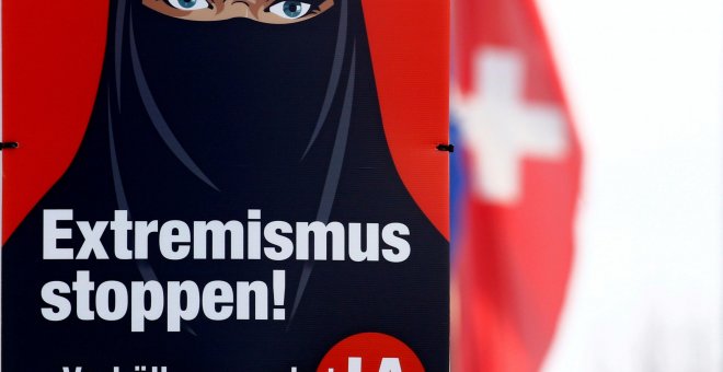 Suiza prohíbe el velo integral que usan algunas mujeres musulmanas