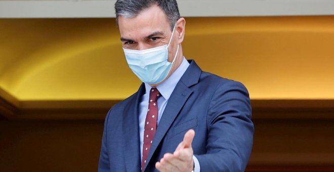 Pedro Sánchez sigue siendo el líder más valorado, pero todos suspenden