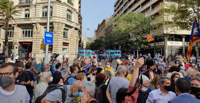 La detenció de Puigdemont provoca alta tensió en l'independentisme i impactarà de ple en el procés de diàleg polític