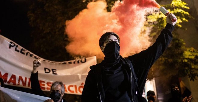 ¿Revueltas o revoluciones?: Los estallidos sociales que provocan la ira represiva de los gobiernos y desbordan a la izquierda
