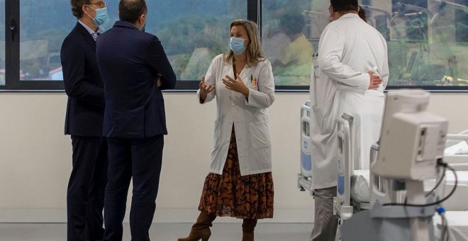 Médicos del hospital que dirige la prima de Feijóo la acusan de "complicidad" con las supuestas agresiones y acoso de un jefe de servicio