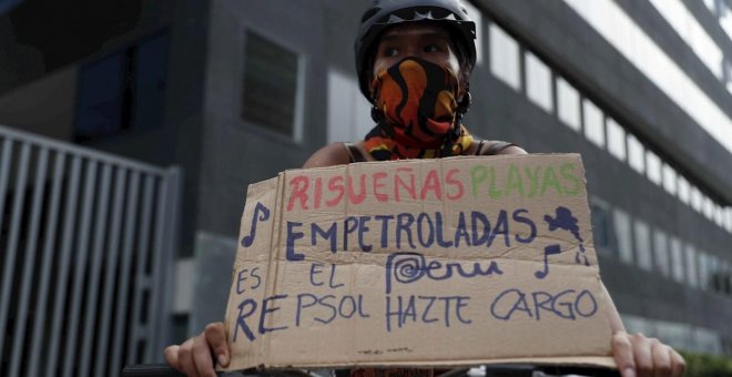 Convocan una concentración frente a la sede de Repsol en Madrid para protestar contra el derrame de petróleo en Perú