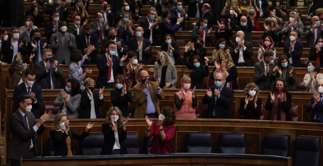 La reforma laboral sale adelante gracias al error de un diputado del PP al votar