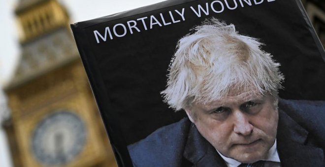 Boris Johnson salva la moción de confianza por el 'partygate' pero deja a los 'tories' muy divididos