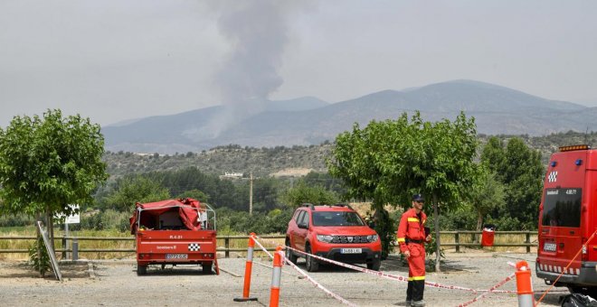 Los bomberos logran estabilizar gran parte de los incendios derivados de la ola de calor