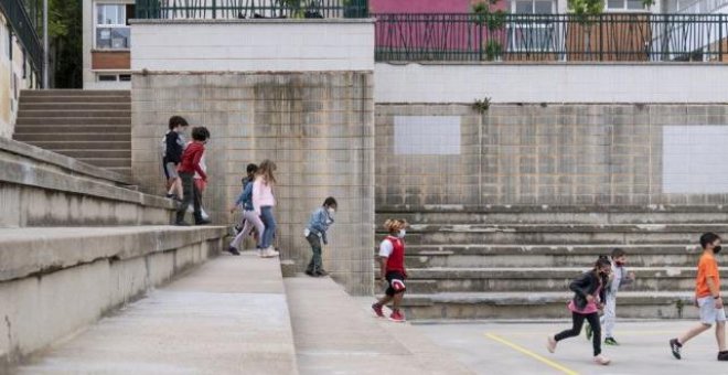 17 escuelas públicas de Barcelona transformarán sus patios el próximo curso