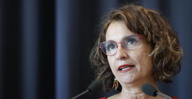 María Jesús Montero: la beca educativa de Ayuso "pervierte el sentido" de la ayuda pública