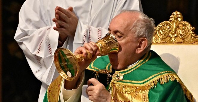 El papa Francisco baraja una nueva encíclica que permitiría el uso de anticonceptivos