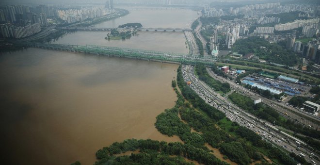 Al menos 11 muertos y ocho desaparecidos en Corea del Sur por las peores lluvias en los últimos 80 años