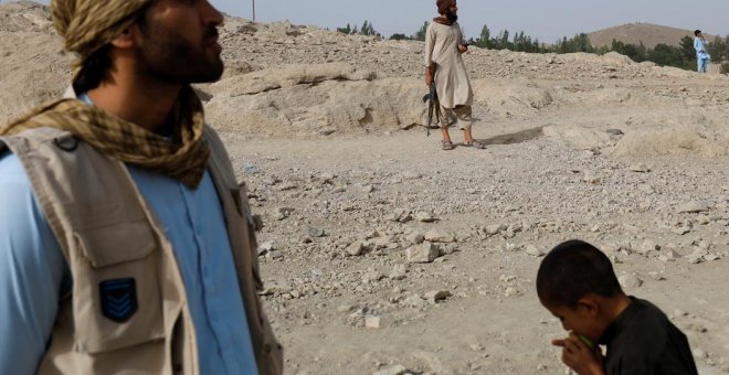 Ejecuciones sumarias, desapariciones y represión: la involución talibán destruye Afganistán en solo un año