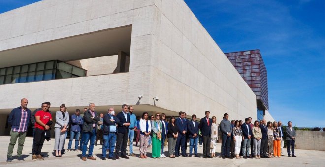 Las Cortes de Castilla y León, presididas por Vox, condenan el crimen de Palencia sin ninguna alusión a la violencia machista