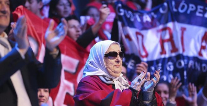 Muere Hebe de Bonafini, presidenta de Madres de Plaza de Mayo y activista clave contra la última dictadura de Argentina