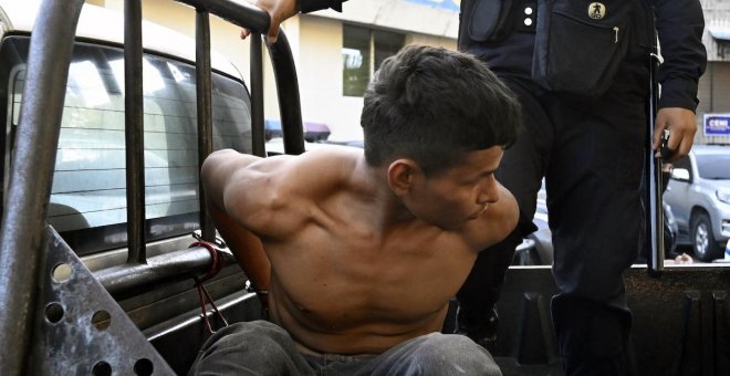 HRW denuncia "abusos generalizados" de Derechos Humanos en El Salvador desde la adopción del estado de emergencia