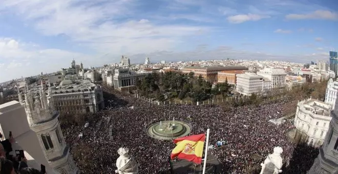 Madrid responde a Ayuso "¡basta ya!" en la multitudinaria manifestación por la sanidad pública