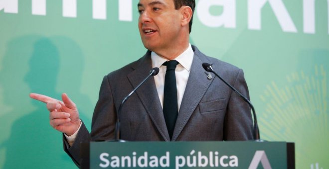 El PSOE reclama a Moreno que recupere la subasta de medicamentos para rebajar la abultada factura farmacéutica