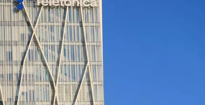 El beneficio de Telefónica cae un 57,9% hasta marzo pero los ingresos crecen un 6,7% y superan los 10.000 millones